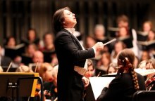 Jim's Steak & Spaghetti Donates $10,000 to Huntington Symphony Jim's Steak & Spaghetti Donates $10,000 to Huntington Symphony