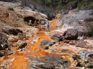 Acid Mine Drainage Reduces Radioactivity in Fracking Waste Acid Mine Drainage Reduces Radioactivity in Fracking Waste
