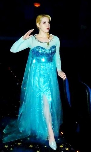 "Elsa" Appearing at Old Central City Days Elsa appears as "Elsa" the animated character of the same name from the popular movie.