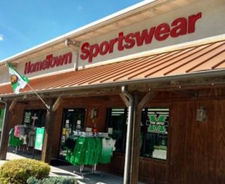 Hometown Sportswear establishes scholarship at Marshall for art and design Hometown Sportswear establishes scholarship at Marshall for art and design