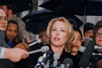 REVIEW: "Front Runner" Gary Hart and Political Choice --- must International Relations Solver be a Moral Leader, too? REVIEW: "Front Runner" Gary Hart and Political Choice --- must International Relations Solver be a Moral Leader, too?