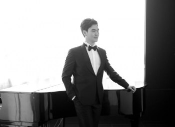 Tenor Paul Han to perform solo recital and offer master class at Marshall University Tenor Paul Han to perform solo recital and offer master class at Marshall University