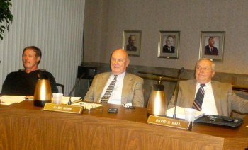 Mayor Williams Alters Seating Configuration; Bates, Clements Re-elected Chair, Vice Chair Mayor Williams Alters Seating Configuration; Bates, Clements Re-elected Chair, Vice Chair