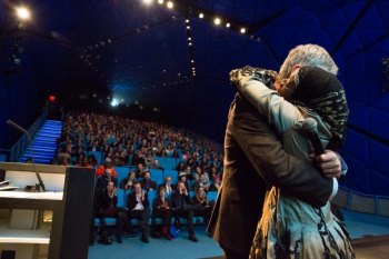 Heroin(e) Gained Cinema Eye nomination; Lost to "Rabbit Hunt" Heroin(e) Gained Cinema Eye nomination; Lost to "Rabbit Hunt"