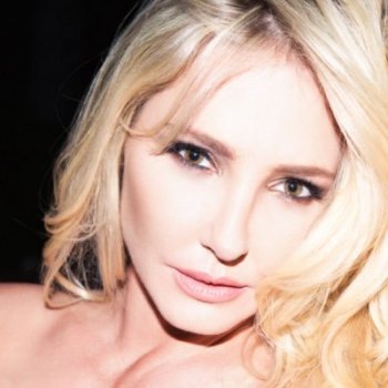 Hollywood's Emerging Fashion Designer Nikki Lund Prepares to Set the Fashion World on Fire With New Television Competition Series "QUEEN ON 34th" Designer Nikki Lind