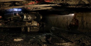 "Mine 9" Depicts Desperate Men Trapped Two Mile Under Earth "Mine 9" Depicts Desperate Men Trapped Two Mile Under Earth