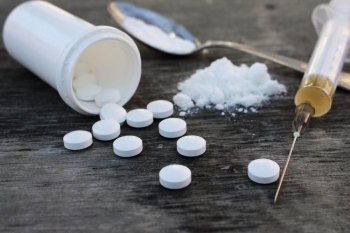 71,600 Expected to die in 2017 from Drug OD's 71,600 Expected to die in 2017 from Drug OD's