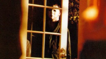 Carpenter's Shock & Suspense Thriller "Halloween" Screens as Flashback Carpenter's Shock & Suspense Thriller "Halloween" Screens as Flashback