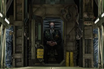 REVIEW.... Captive State Allegory Slowly, Confusingly Probes Post Space Invasion Chicago REVIEW.... Captive State Allegory Slowly, Confusingly Probes Post Space Invasion Chicago