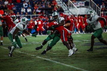 Herd’s Team Effort Ends FAU’s Home Win Streak Herd’s Team Effort Ends FAU’s Home Win Streak