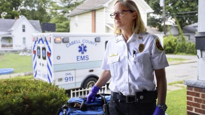 Huntington Real "Hero" Jan Rader May Get to Attend Oscar Ceremony Huntington Real "Hero" Jan Rader May Get to Attend Oscar Ceremony