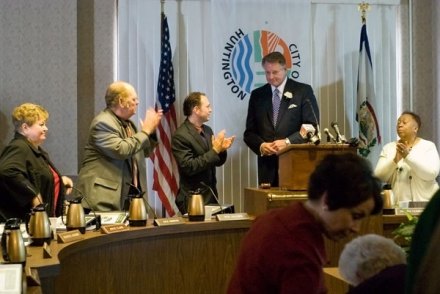 Mayor Steve Williams Depicts Exceptional Visions Mayor Steve Williams Depicts Exceptional Visions