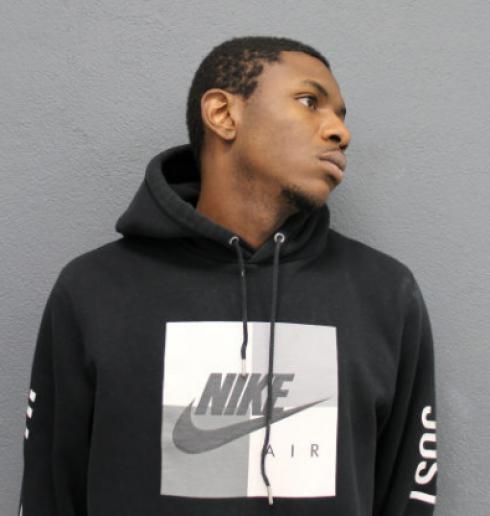 Police Hunt for Shooting Suspect Police Hunt for Shooting Suspect