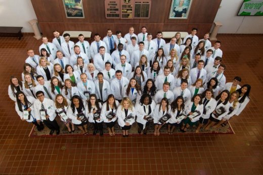 School of Medicine welcomes Class of 2022 with White Coat Ceremony School of Medicine welcomes Class of 2022 with White Coat Ceremony