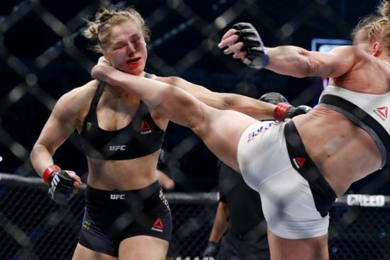 Holly Holm ---the new Leon Spinks or Buster Douglas Holly Holm ---the new Leon Spinks or Buster Douglas