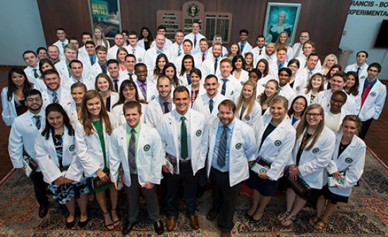 School of Medicine welcomes Class of 2021 with White Coat Ceremony School of Medicine welcomes Class of 2021 with White Coat Ceremony