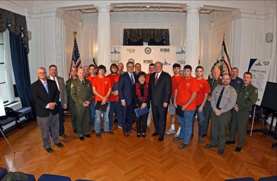 West Virginia students to help revitalize state parks and forests West Virginia students to help revitalize state parks and forests