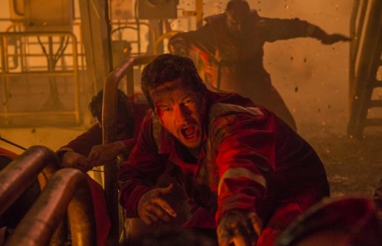 DEVELOPING ... FIRST LOOK: "Deepwater Horizon" Frantic Destruction Overlooking Environmental Consequences DEVELOPING ... FIRST LOOK: "Deepwater Horizon" Frantic Destruction Overlooking Environmental Consequences