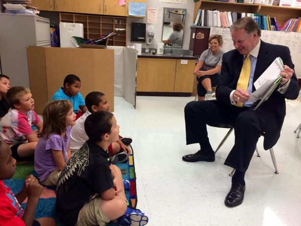 Mayor Williams Reads at Energy Express Mayor Williams Reads at Energy Express